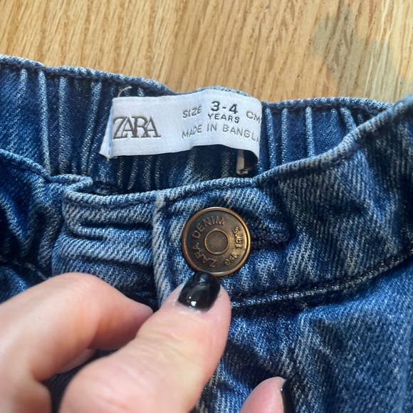 Zara baggy boys jeans size 3-4 - Picture 2 of 2